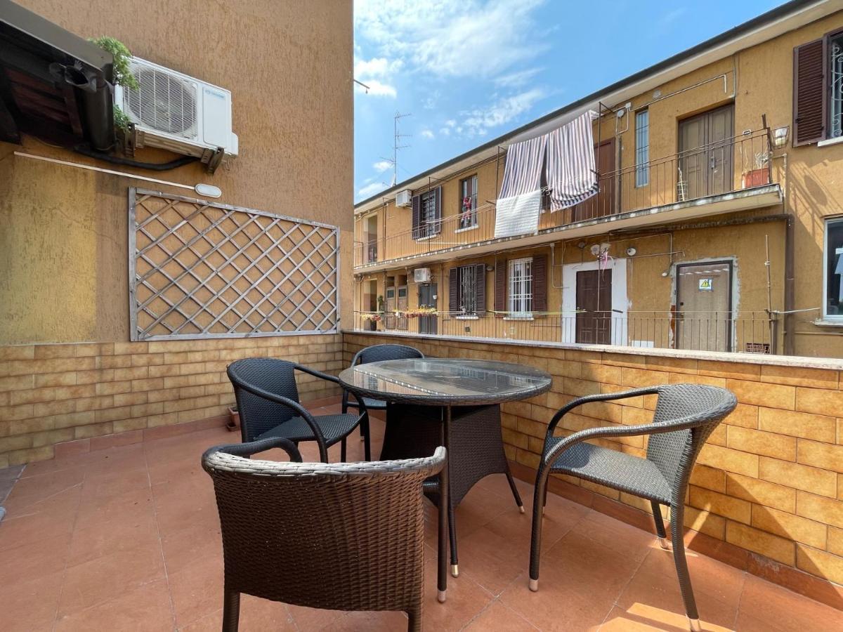 Appartamento De Sura - La Terrazza Sul Naviglio Milano Esterno foto